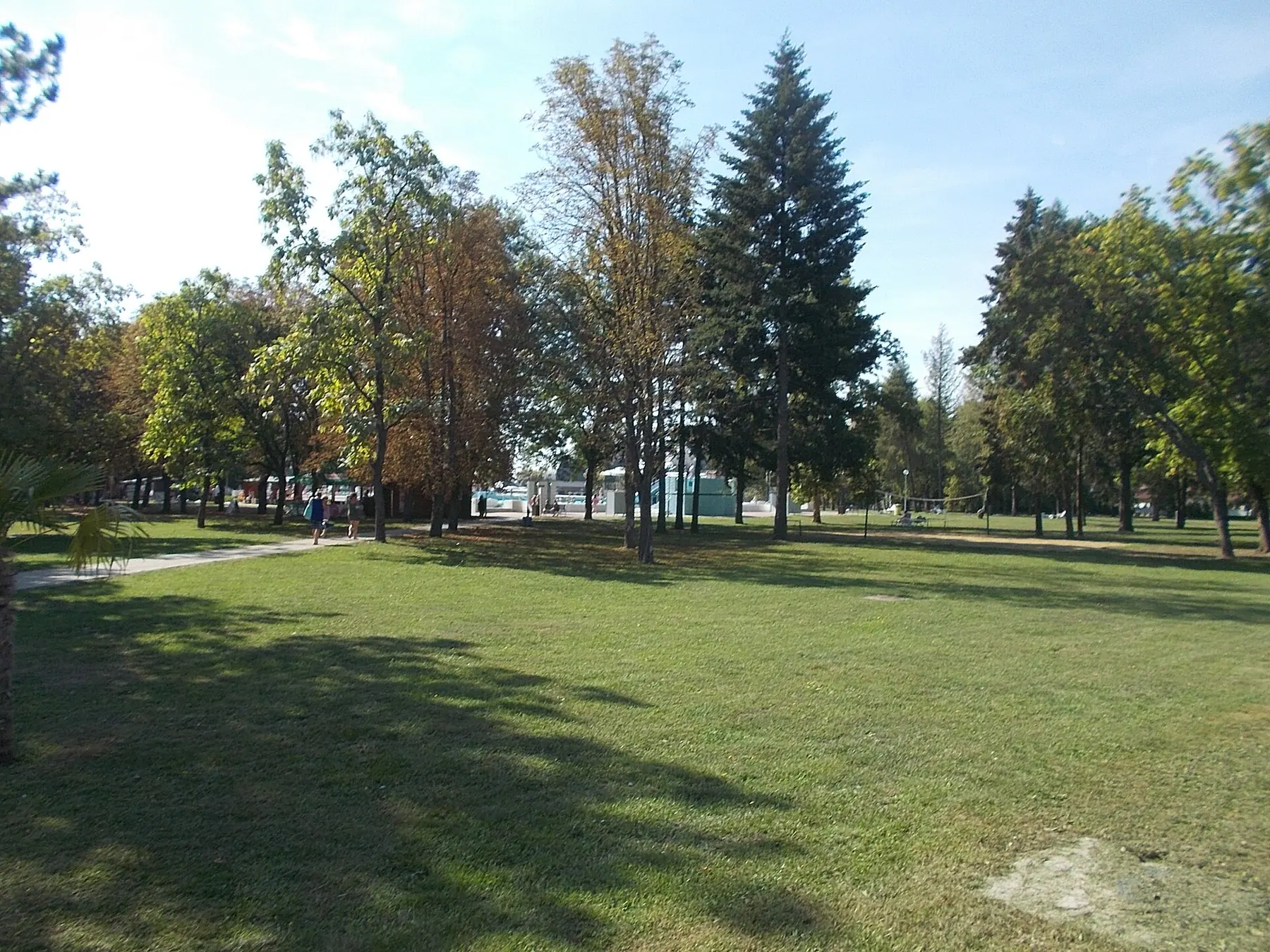 The park of Zsóry Bath at Mezőkövesd