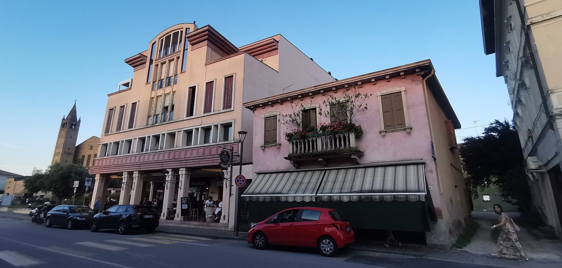 Thermal bathing at Abano Terme in the Euganean hills