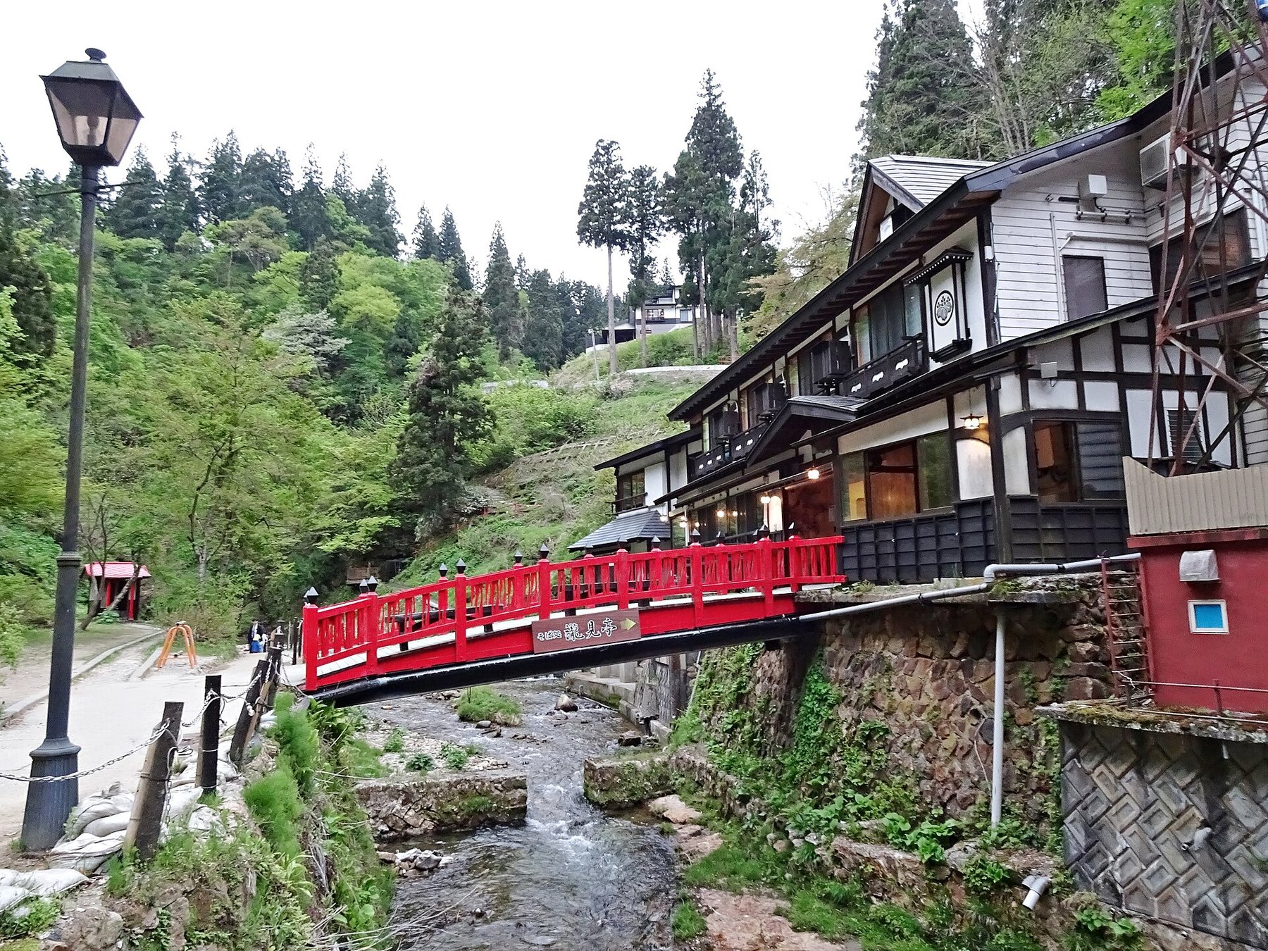 Wooden ryokan facing the Ginzan river at Ginzan Onsen